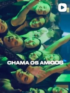 Amigos curtindo a noite na Pulse